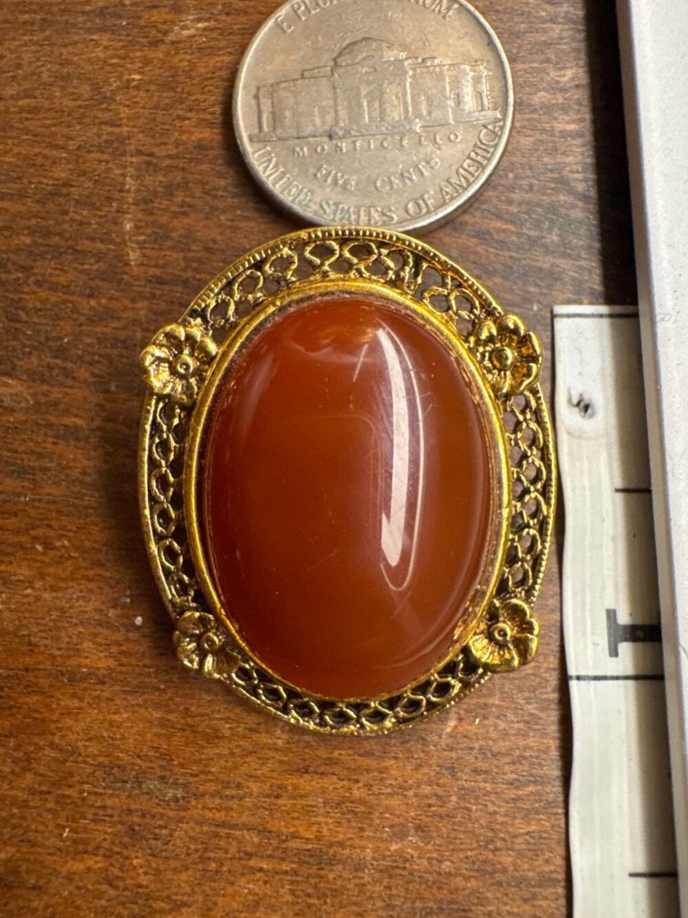Vintage Amber Cabochon Brooch Gold Tone Filigree Frame Large